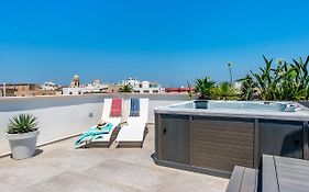 Belvedere Apartment & Pool - Housea